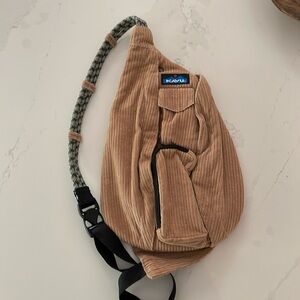 Kavu rope sling bag
